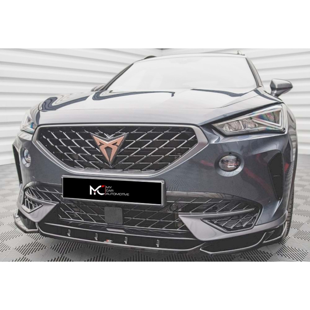Seat Cupra Formentor Mk1 2020+ - Tampon Lipi/Ön, A Plus Cupra V1 Stil, Piano Black Parlak Ürün Yüzeyi, Vakum