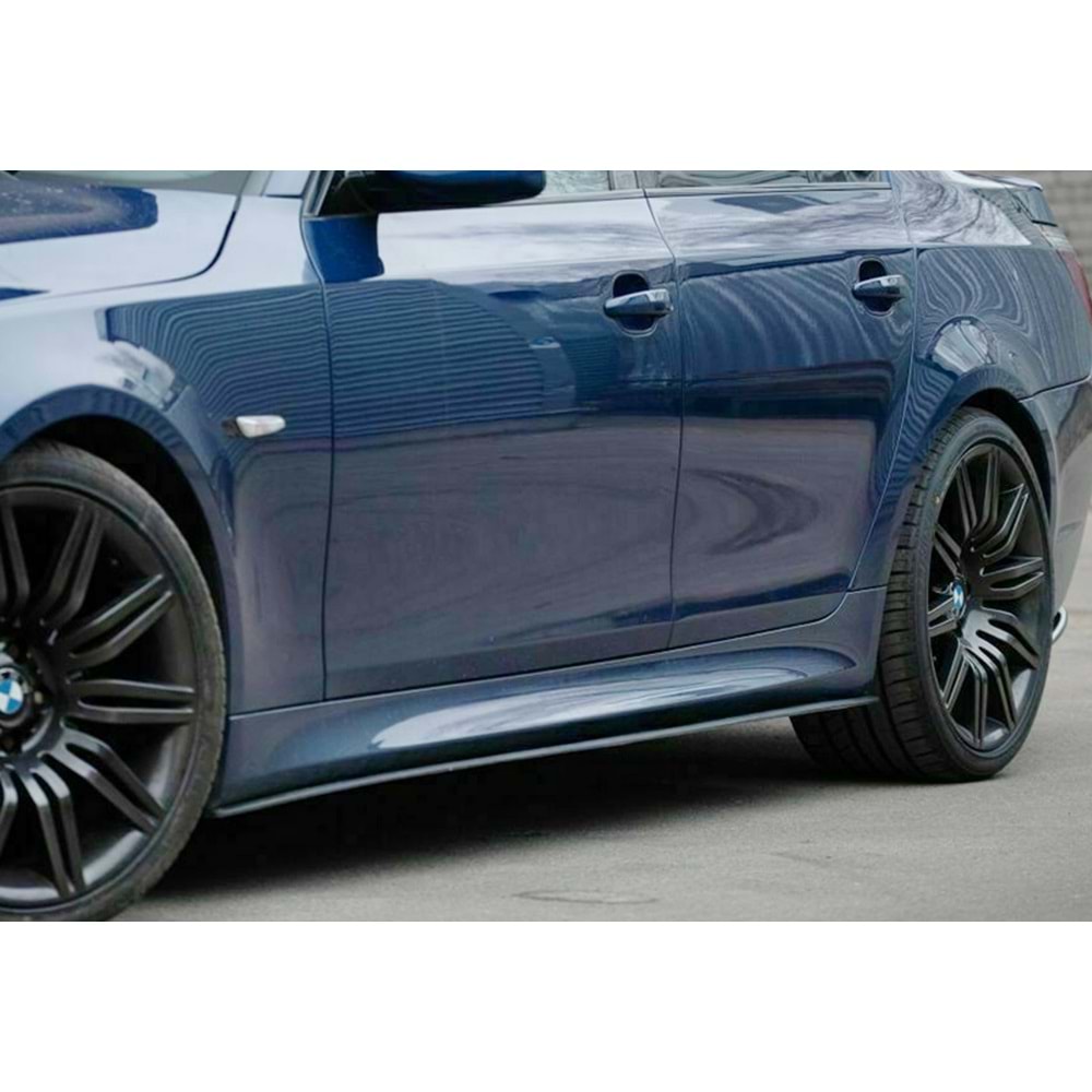 BMW E60 2003+ - Marşpiyel Çıta/Alt Yan, B Plus M5 V1 Stil, Piano Black Ürün Yüzeyi, Vakum, Set