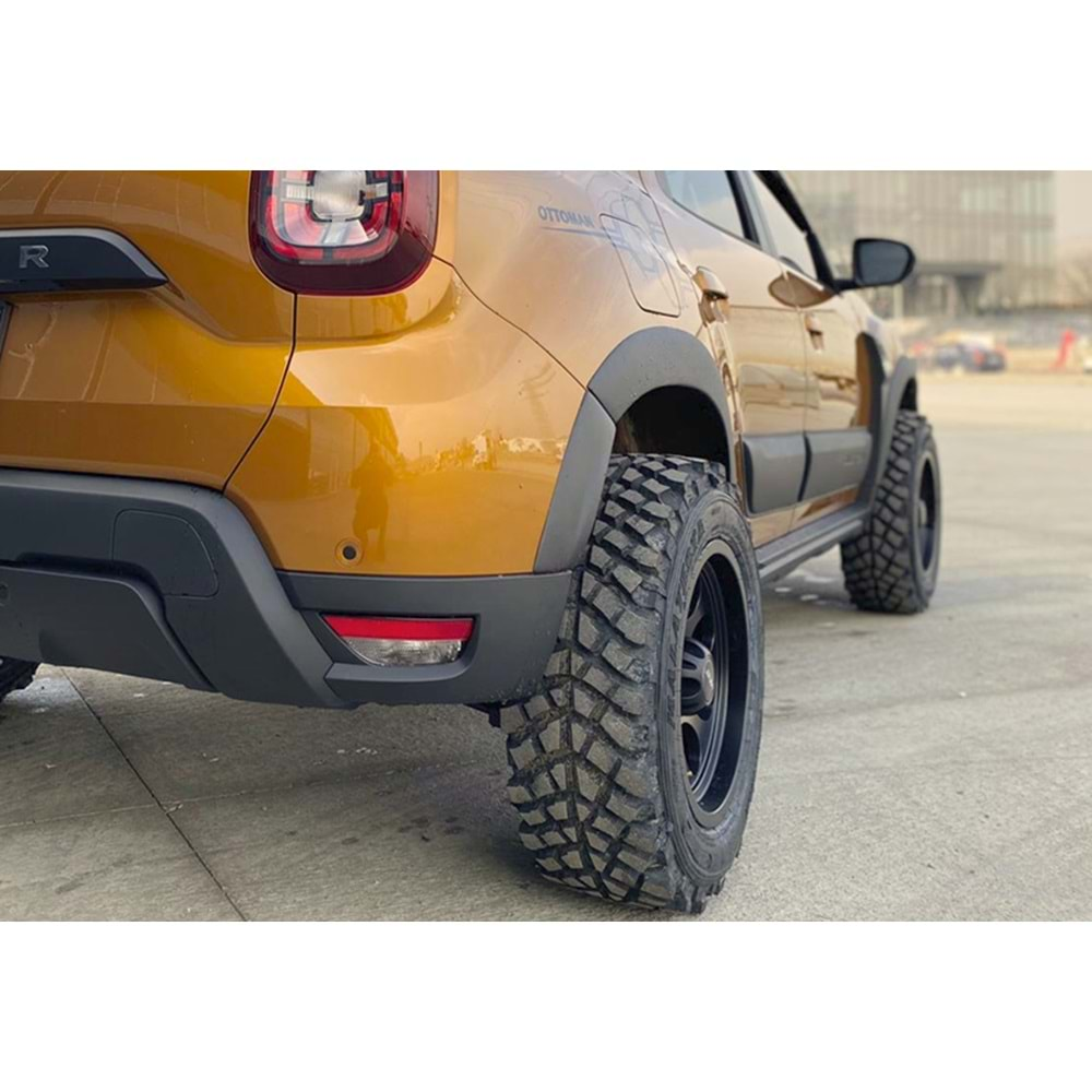 Dacia Duster 2 2018+ - Protector Body Kit A Plus+ Oem Stil, Mat Siyah Yüzey Vkm. Set