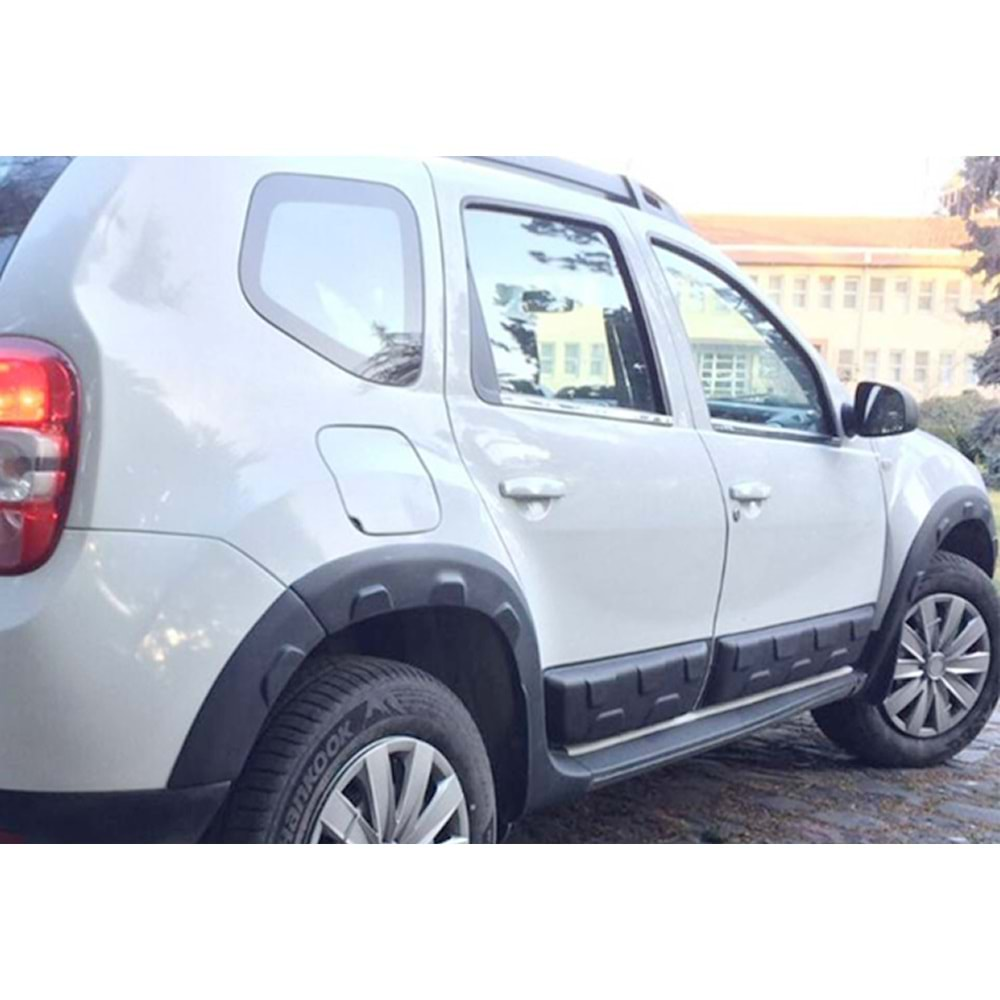 Dacia Duster 1 2009+ - Protector Body Kit A Plus+ Off Road Stil, Mat Siyah Ürün Yüzeyi Vkm. Set