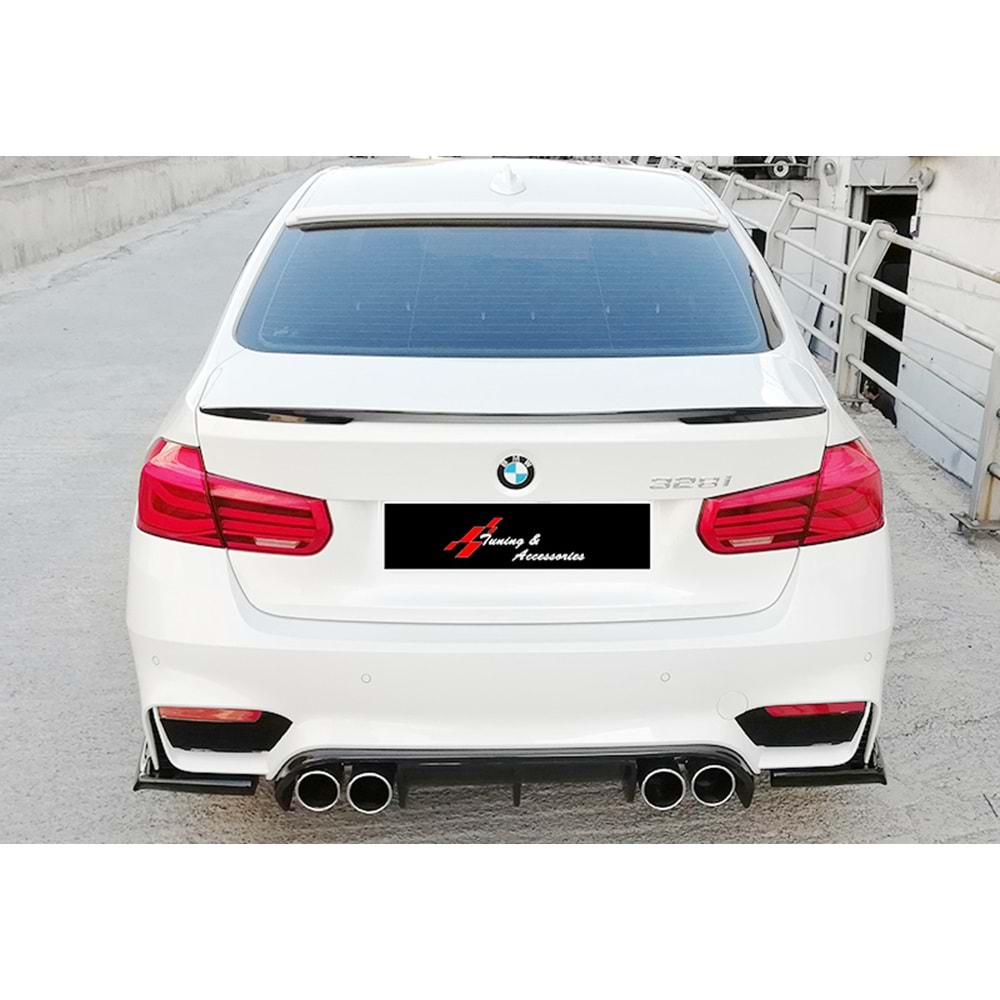 BMW F30 2012+ - Difüzör/Arka Vorstainer Stil, Sağ Sol Çiftli Çıkış, Piano Black Boyalı Yüzey, FRP+Vakum, Set