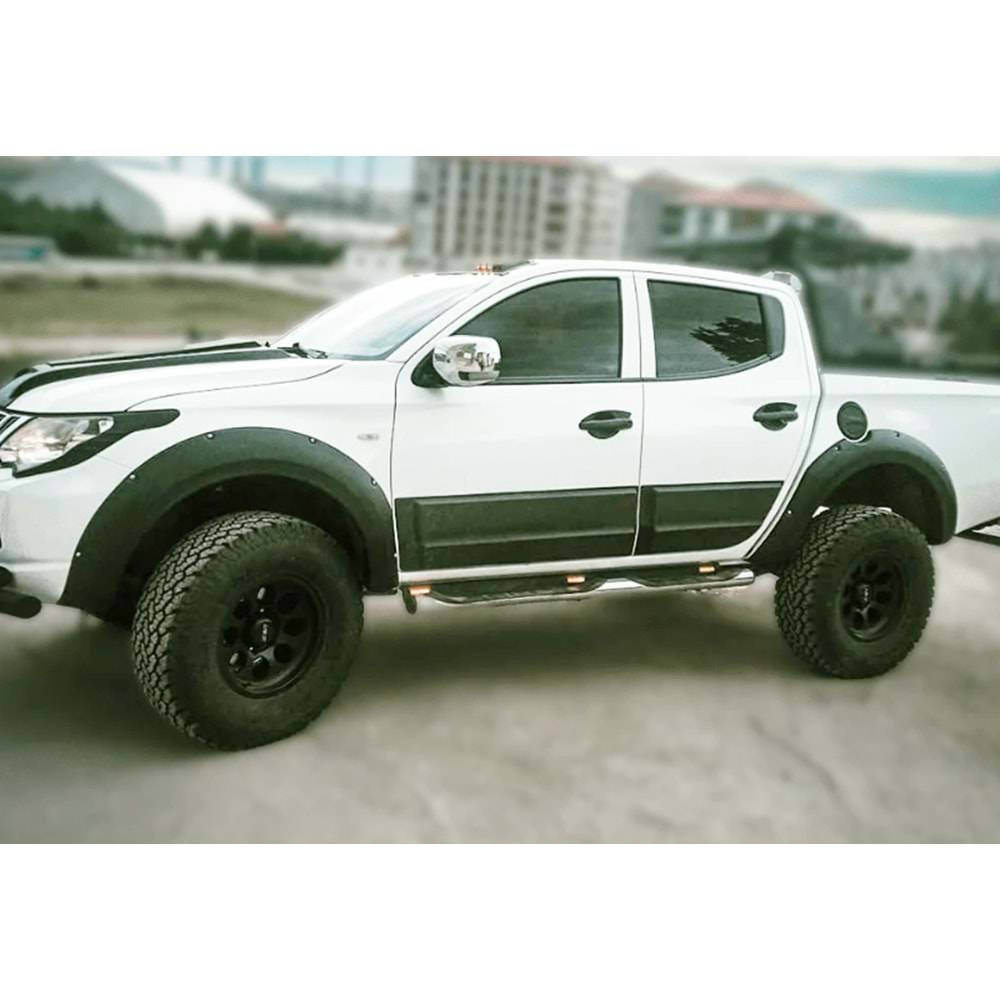 Mitsubishi L200 5 2015+ - Çamurluk Kaplaması A Plus+ Elegance V3 Stil Vidalı, Mat Siyah Ürün Yüzeyi Vkm. Set