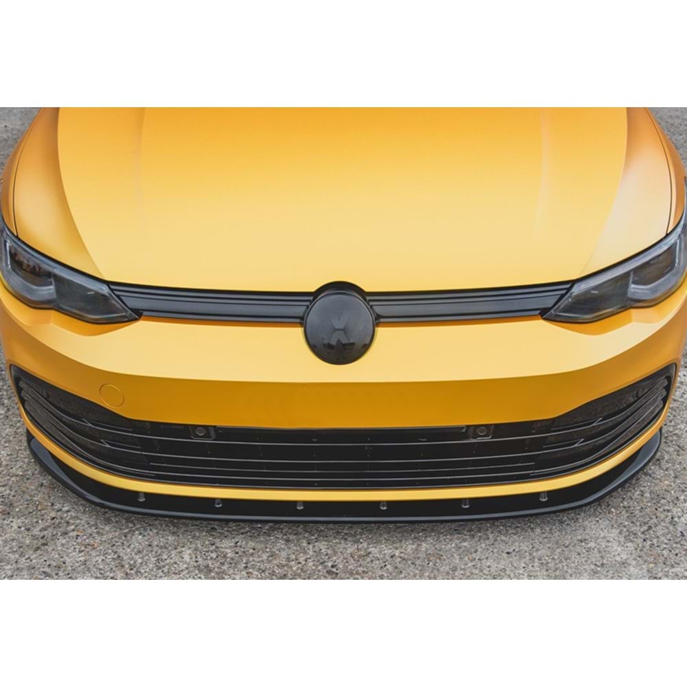 VW Golf Mk8 2019+ - Tampon Lipi/Ön, A Plus Std. Line V1, Piano Black Parlak Ürün Yüzeyi, Vakum