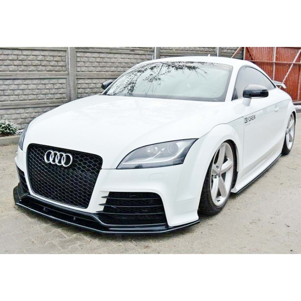 Audi TT RS Mk2 FL 2009+ - Ön Lip Max A Plus+ RS V1 Stil, Piano Black Parlak Ürün Yüzeyi Vkm.