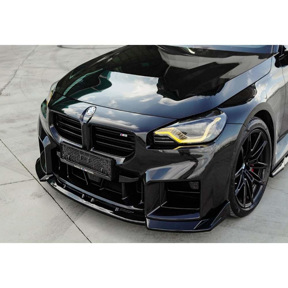 BMW G87 M2 2023+ - Tampon Lip/Ön, A Plus M2 V1 Stil, Piano Black Parlak Ürün Yüzeyi, Vkm.
