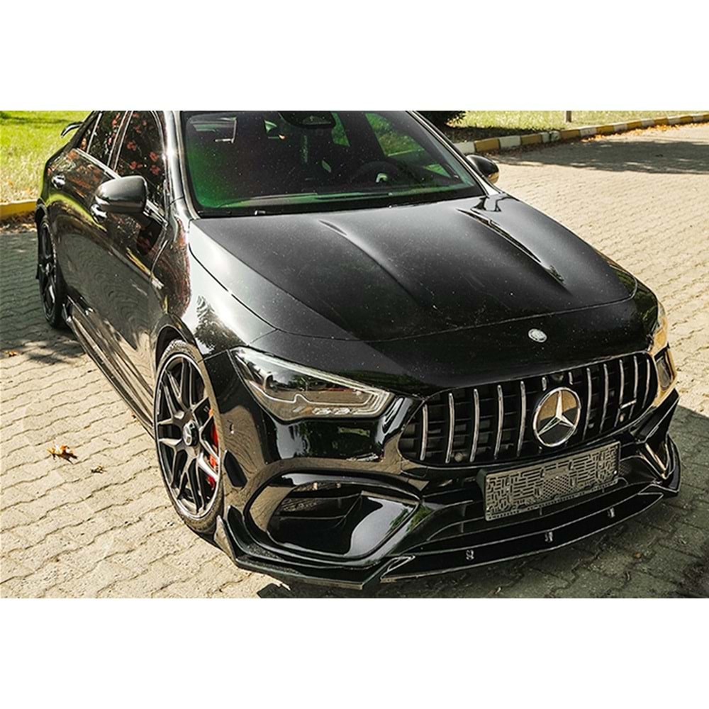 M. Benz C118 CLA45 2019+ - Tampon Lipi/Ön, A Plus CLA45 S Aero Pack V1 Stil, Piano Black Parlak Ürün Yüzeyi, Vakum
