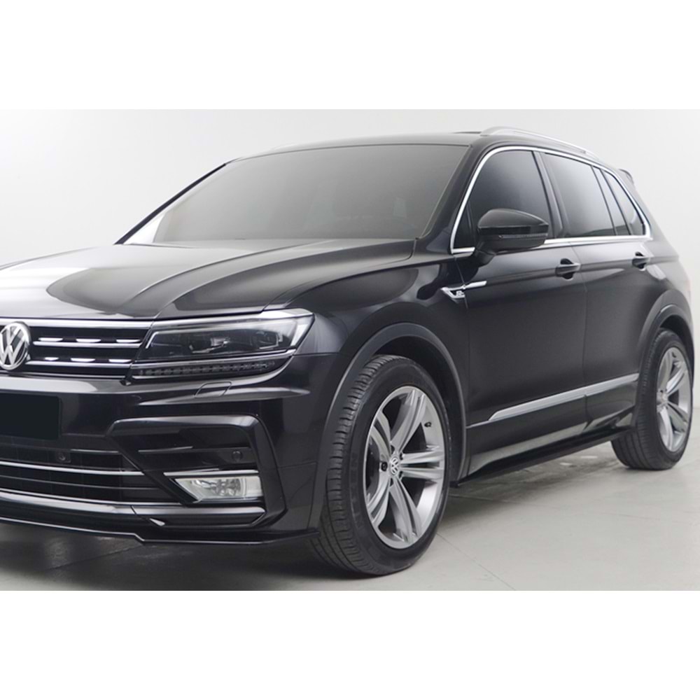 VW Tiguan Mk2 2016+ - Marşpiyel Çıta/Alt A Plus R Line V1 Stil 4 mm, Piano Black Parlak Ürün Yüzeyi, Vakum, Set
