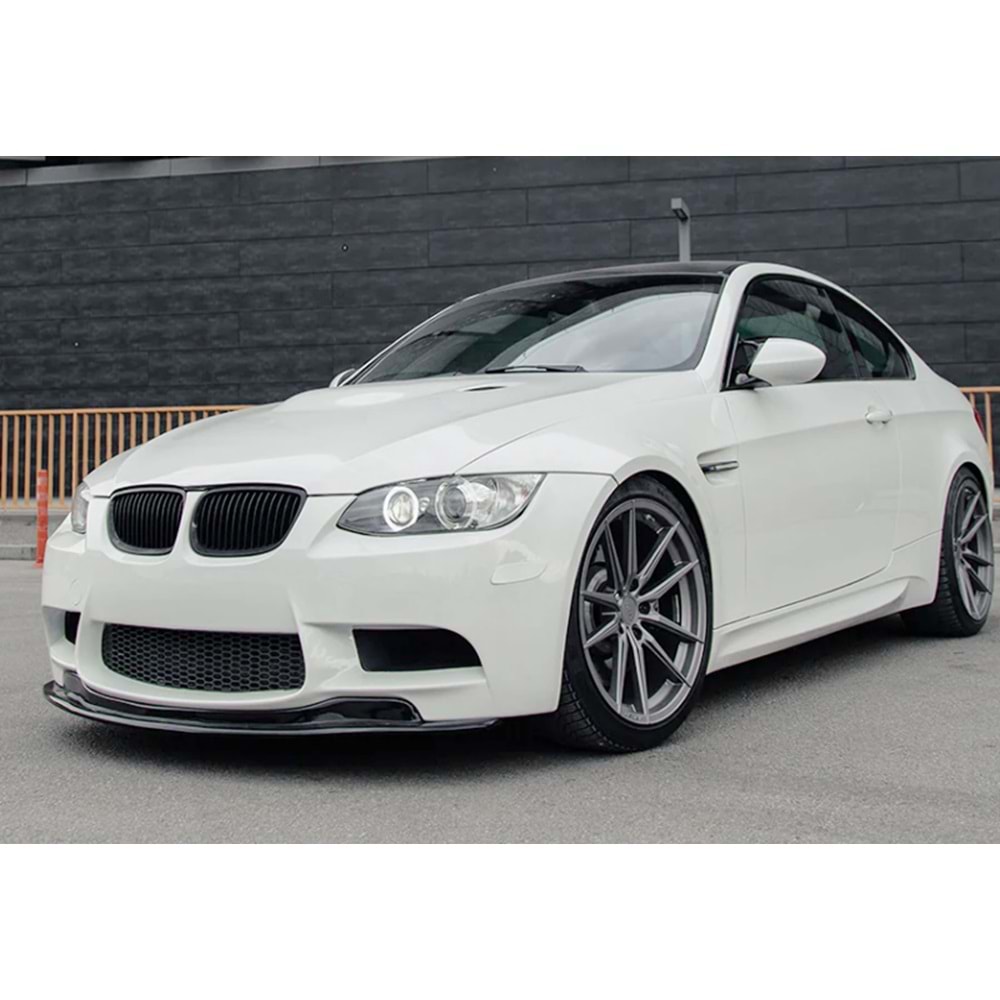 BMW E92 2007+ - Tampon Lipi/Ön, A Plus M3 GTS V2 Stil, Uzun Model, Piano Black Parlak Ürün Yüzeyi, Vakum