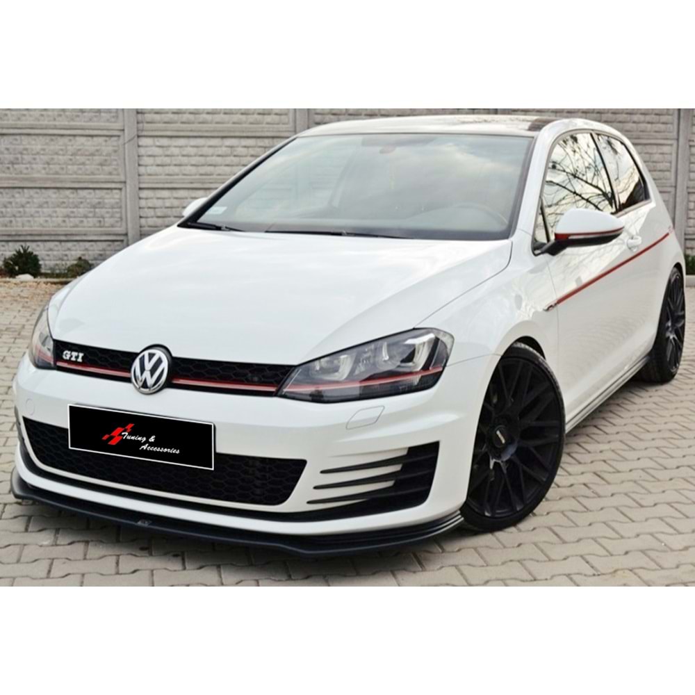 VW Golf Mk7 2012+ - Tampon Lipi/Ön, B Plus GTI V2 Stil, Piano Black Ürün Yüzeyi, Vakum