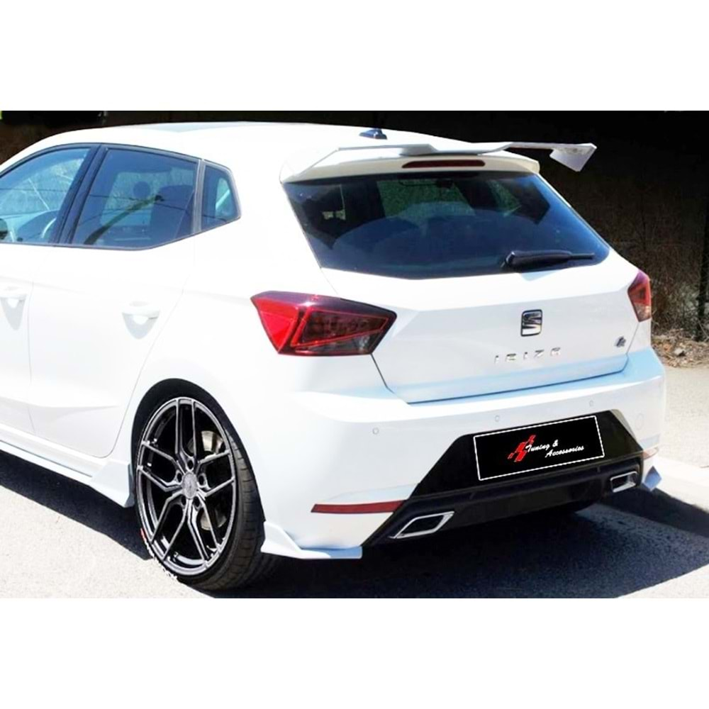 Seat Ibiza Mk5 2017+ - Flap Race Cup V1 Lenz Arka, Piano Black Vkm. Set