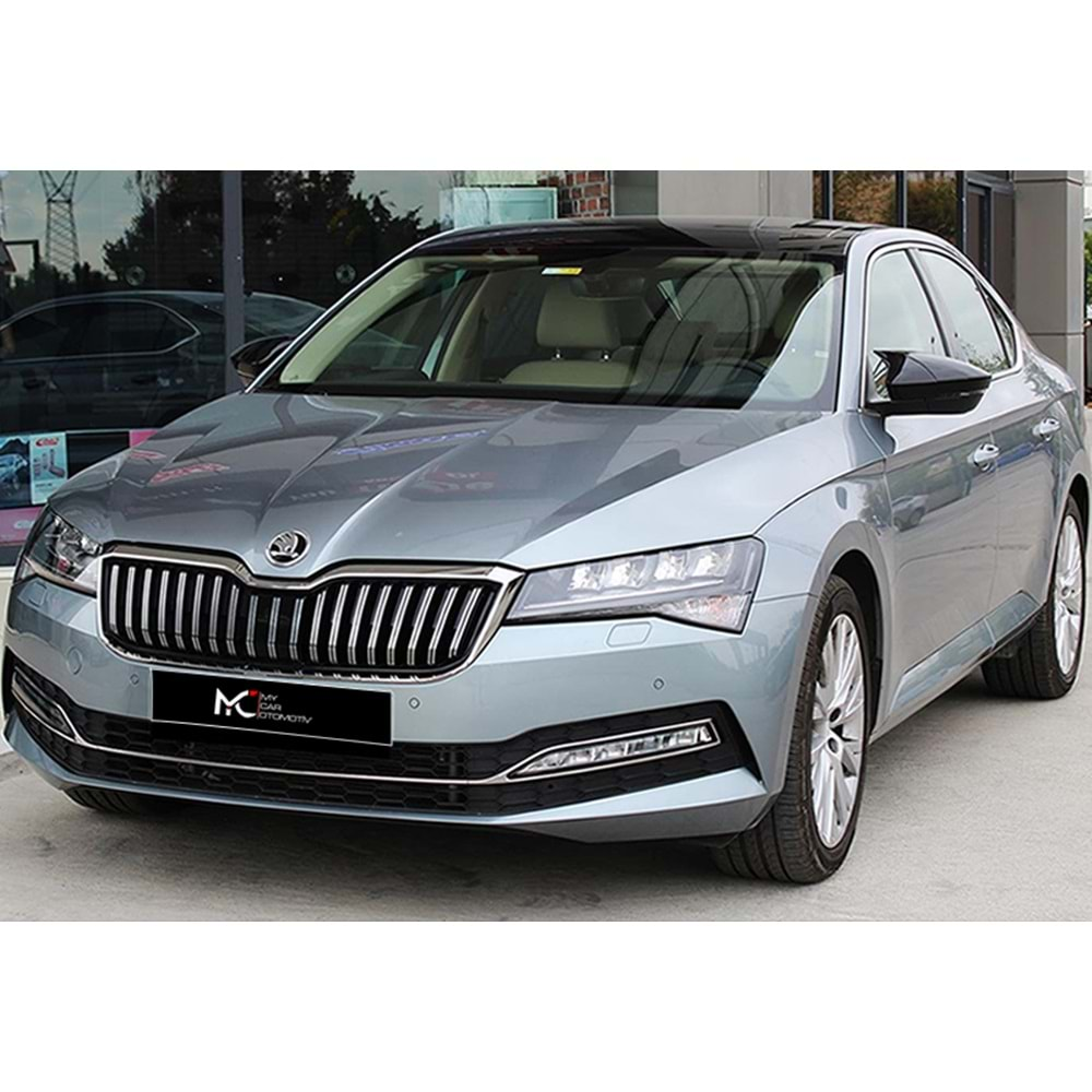 Skoda Superb Mk3 2015+ - Ayna Kapağı Batman V1 Stil Yapıştırma , Piano Black ABS Set