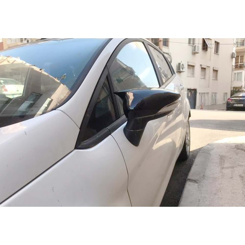 Ford Fiesta Mk6 2008+ - Ayna Kapağı Batman V1 Stil Yapıştırma, Piano Black Ürün Yüzeyi ABS Set