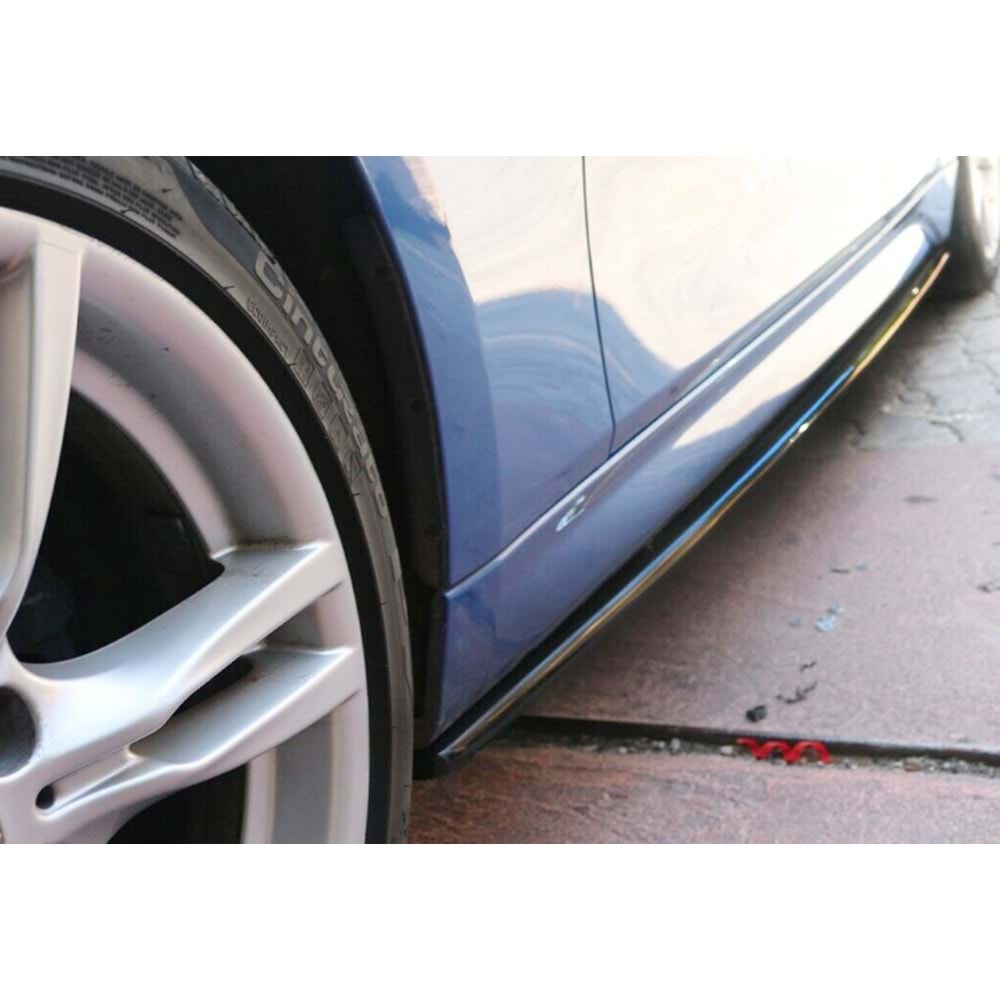 BMW F30 2012+ - Marşpiyel Çıta/Alt B Plus M Performance Oem V1 Stil, 3 mm/203.50 cm, Piano Black Ürün Yüzeyi, Set, Vkm. Set