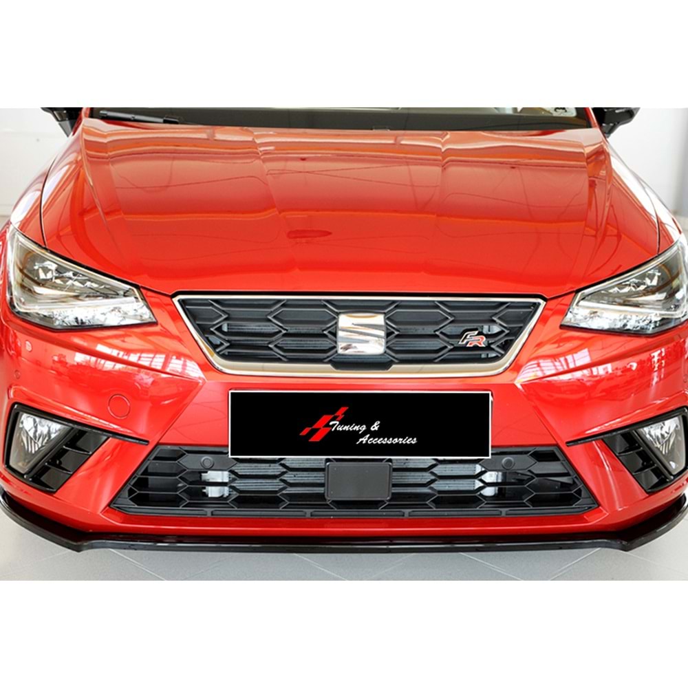 Seat Ibiza Mk5 2017+ - Tampon Lipi/Ön Rieger V1 Stil, Std. Tmpn., Piano Black Ürün Yüzeyi, Vkm.