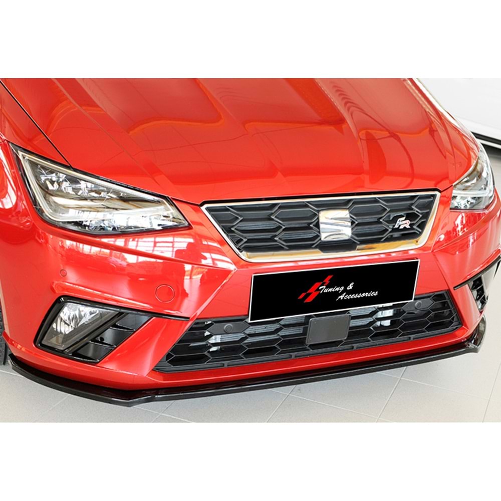Seat Ibiza Mk5 2017+ - Tampon Lipi/Ön Rieger V1 Stil, Std. Tmpn., Piano Black Ürün Yüzeyi, Vkm.