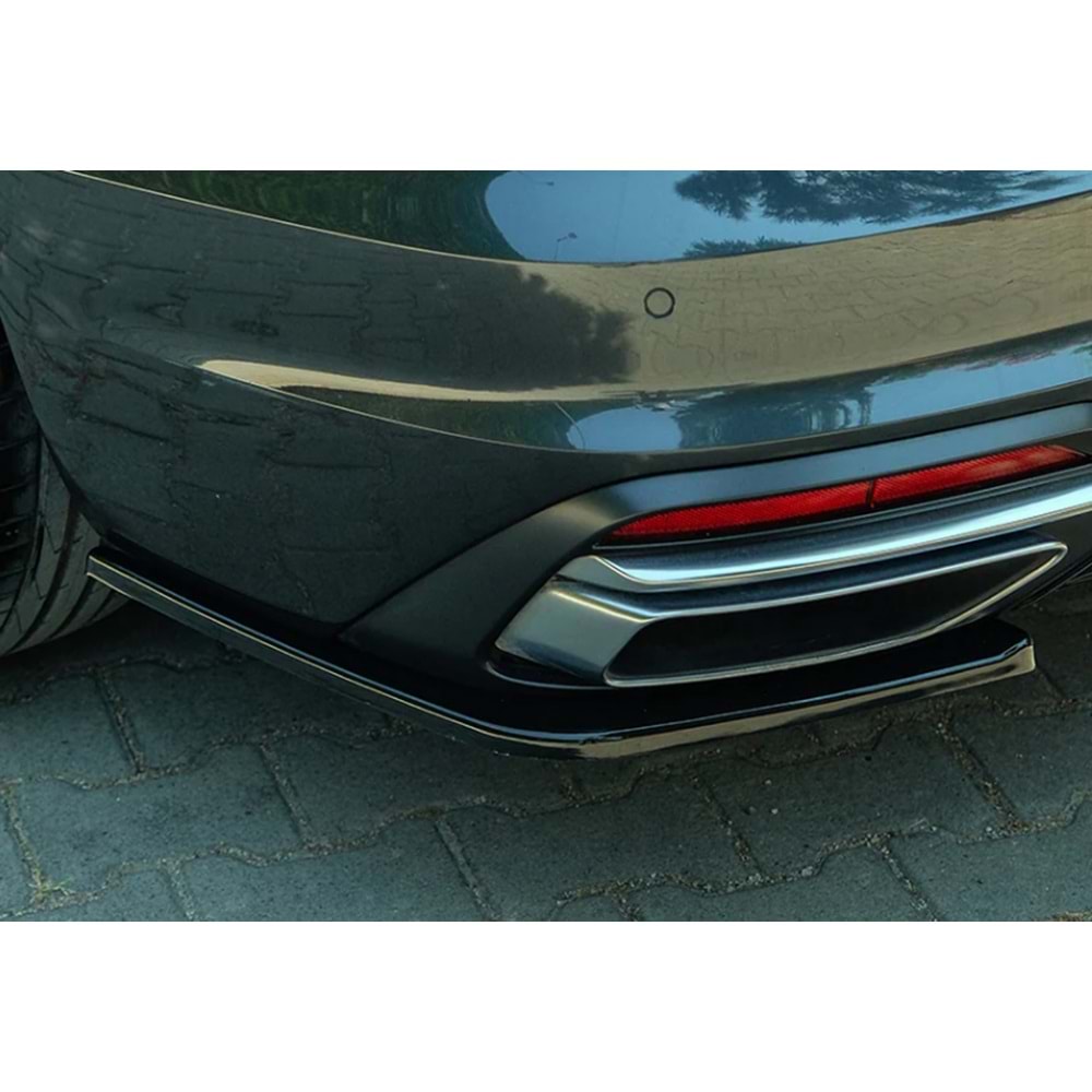 Audi A4 B9 FL 2019+ - Tampon Flap/Arka Yan, A Plus Std. Line V1 Stil, Piano Black Parlak Ürün Yüzeyi, Vakum, Set