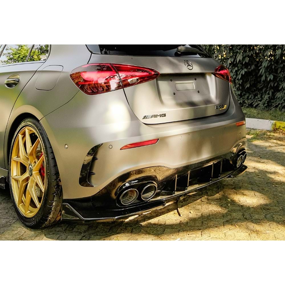 M. Benz W177 A45 2018+ - Tampon Flap/Arka Yan, A Plus A45 S Aero Pack V1 Stil, Piano Black Parlak Ürün Yüzeyi, Vakum, Set
