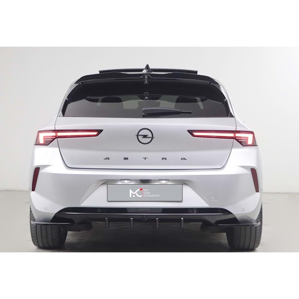 Opel Astra L 2020+ - Difüzör A Plus+ Std. V1 Stil, Piano Black Parlak Ürün Yüzeyi Vkm.