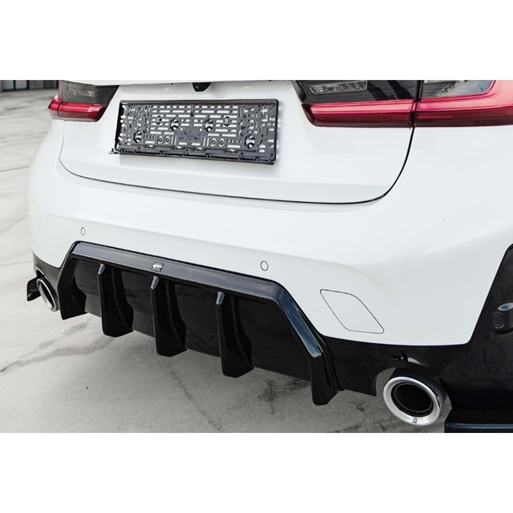 BMW G20 LCI 2022+ - Difüzör/Arka, A Plus M Pack V1 Stil , Piano Black Parlak Ürün Yüzeyi, Vakum