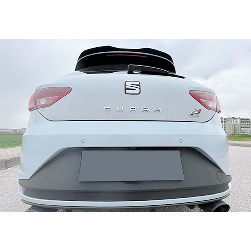 Seat Leon Mk3 2012+ - Spoiler Max A Plus+ Cupra V1 Cap Stil, Çift Taraflı Piano Black Parlak Ürün Yüzeyi, Vkm