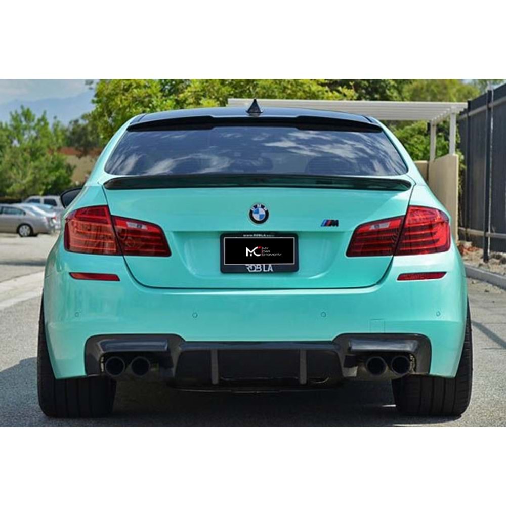BMW F10 2010+ - Spoiler, M4 V2 Stil, Cam Üzeri, Piano Black Boyalı Ürün Yüzeyi, ABS