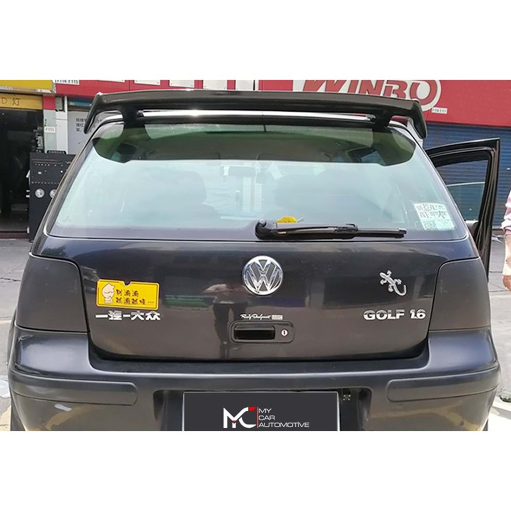 VW Golf Mk4 1997+ - Spoiler Votex R32 V2 Stil, Tavan Üzeri, Piano Black Boyalı Ürün Yüzeyi, ABS