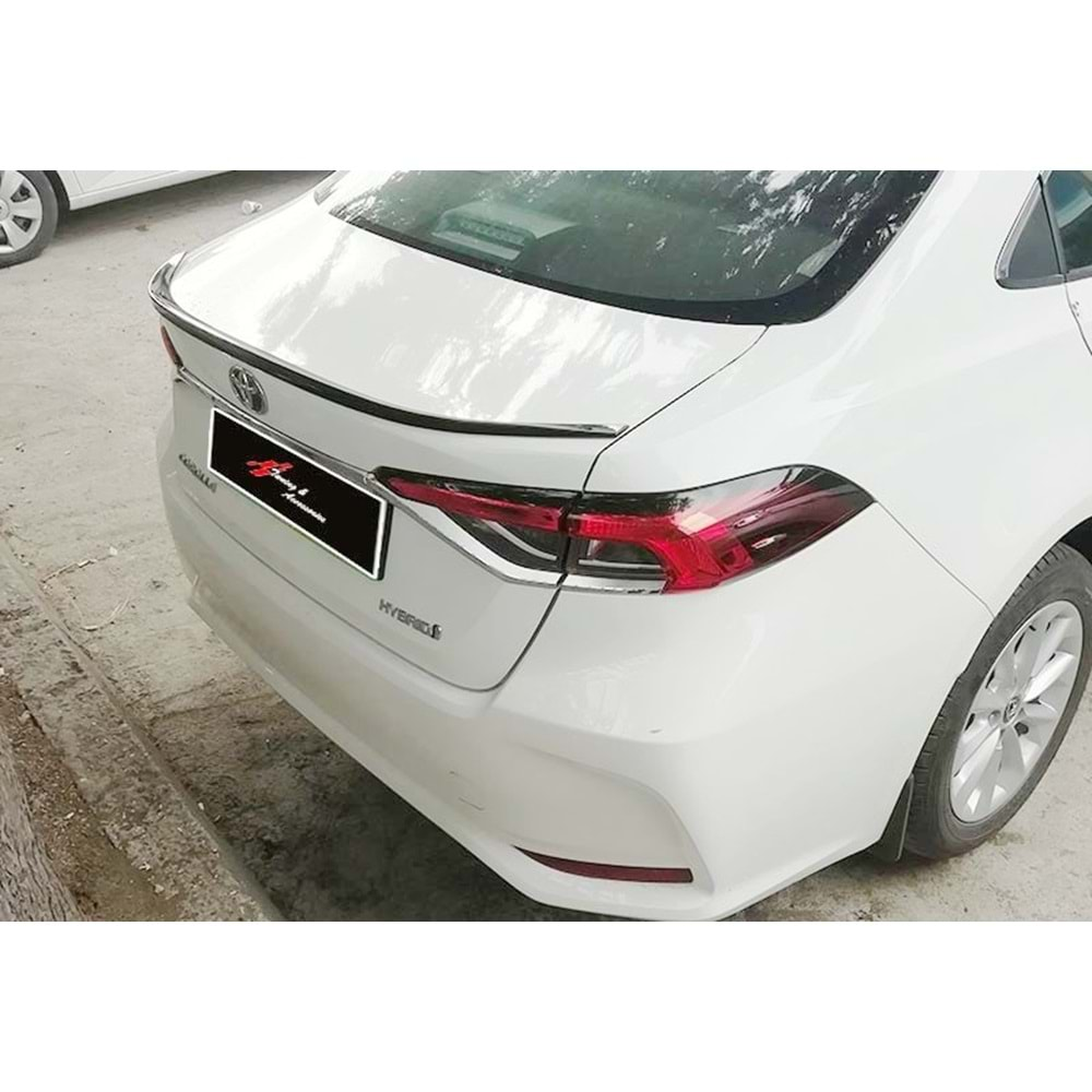 Toyota Corolla 12 2018+ - Spoiler Oem V2 Stil Bagaj Üzeri, Piano Black ABS