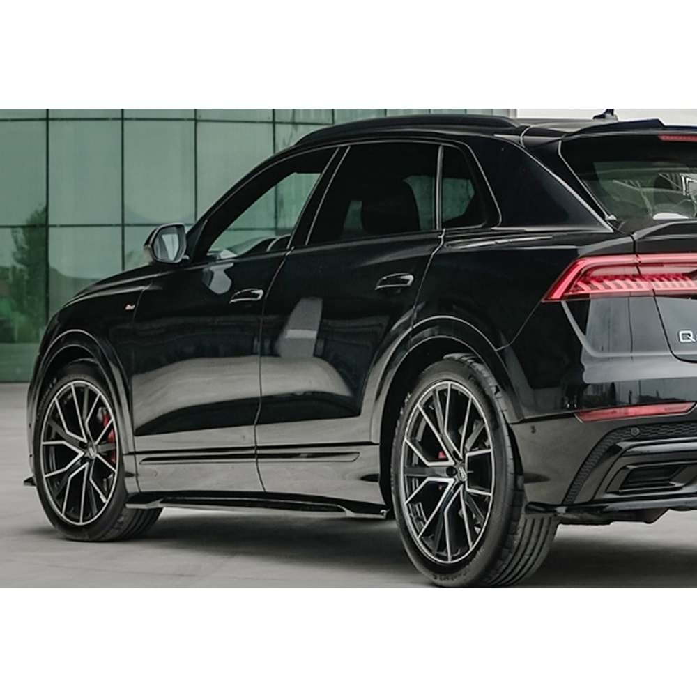 Audi Q8 S Mk1 2019+ - Marşpiyel Çıta/Yan Alt, A Plus S8/S Line V1 Stil, Piano Black Parlak Ürün Yüzeyi, Vakum, Set