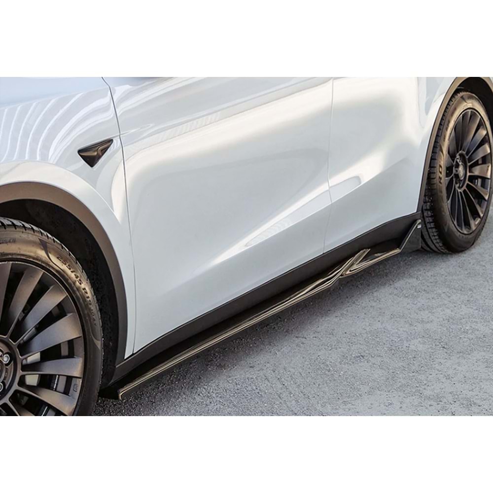 Tesla Model Y 1 2020+ - Marşpiyel Çıta/Yan Alt, A Plus Std. Line V1 Stil, Piano Black Parlak Ürün Yüzeyi, Vakum, Set
