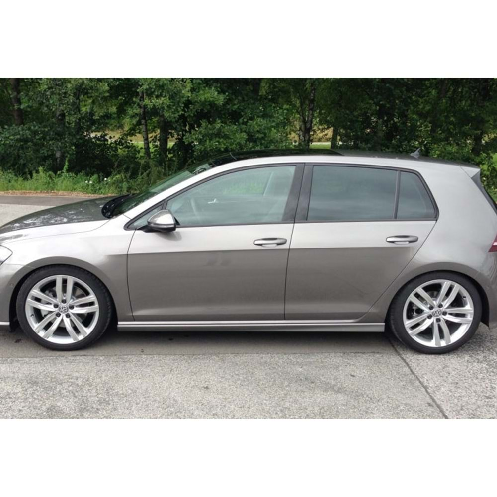 VW Golf Mk7 2012+ - Marşpiyel R Stil, İşlem Yapılmamış Ham Ürün Yüzeyi, Vakum, Set