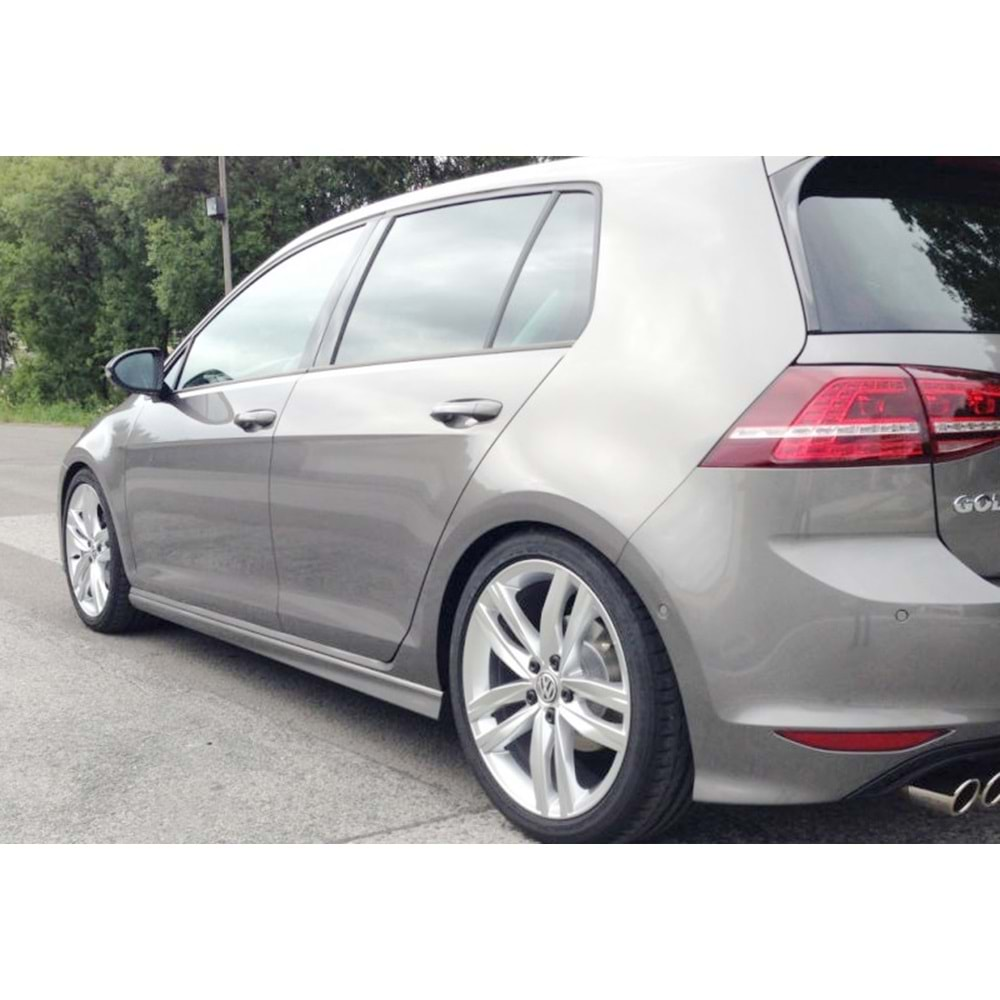 VW Golf Mk7 2012+ - Marşpiyel R Stil, İşlem Yapılmamış Ham Ürün Yüzeyi, Vakum, Set