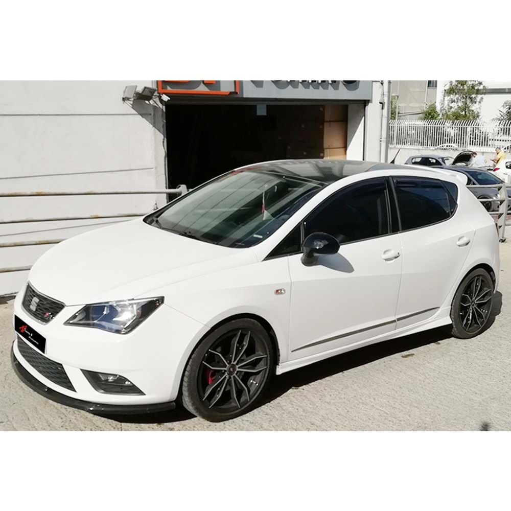 Seat Ibiza Mk4 2008+ - Marşpiyel Cupra Stil 4 Kapı, İşlemsiz Ham Yüzey Vakum Set