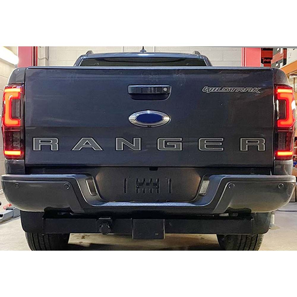 Ford Ranger T6 2011+ - Stop Dynamic Stil, Smoke Yüzey Led Set