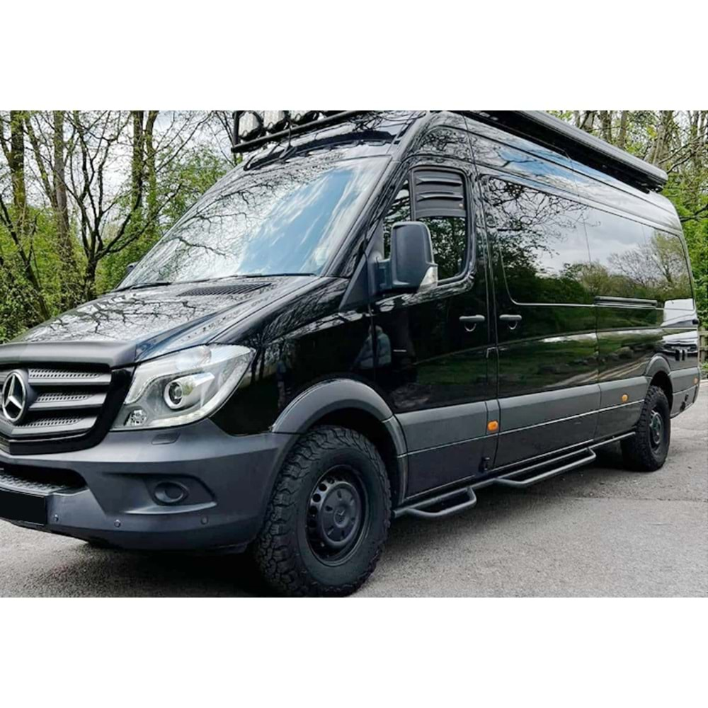 M. Benz W906 2 FL1 2014+ - Çamurluk Üzeri Kaplaması A Plus+ Oem V1 Stil, Mat Siyah Ürün Yüzeyi Vkm. Set