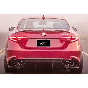 A. Romeo Guilia 2016+ -Difüzör/Arka, A Plus Quadrifoglio V1 Stil, Piano Black Parlak Ürün Yüzeyi, Vakum