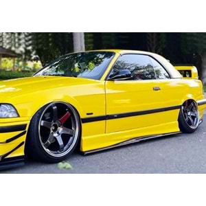 BMW E36 1990+ - Marşpiyel Çıta/Yan Alt, B Plus M3 V1 Style, Piano Black Ürün Yüzeyi, Vakum, Set