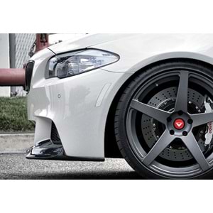 BMW F10 2010+ - Tampon Eki/Ön Vorstainer V1 Stil 1 Parça, Piano Black Ürün Yüzeyi, Vkm.