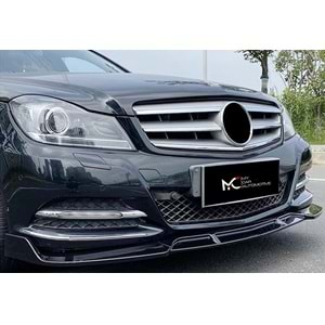 M. Benz W204 2007+ - Ön Lip Kanatlı Brabus Stil 3 Parça, Piano Black Boyalı Ürün Yüzeyi ABS