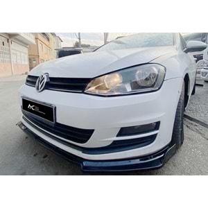 VW Golf Mk7 2012+ - Tampon Lipi/Ön Flaplı, Evo V1 Stil, 3 Parça, Piano Black Ürün Yüzeyi, ABS