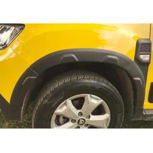 Dacia Duster 2 2018+ - Protector Body Kit A Plus+ Off Road Stil, Mat Siyah Yüzey Vkm. Set