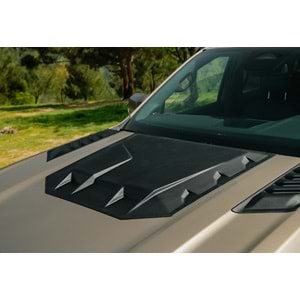 VW Amarok Mk2 2022+ - Kaput Havalandırma, A Plus Sport V1 Style, Mat Siyah Ürün Yüzeyi, Vakum