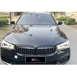 BMW G30 2017+ - Panjur Diamond Stil, Piano Black Çerçeve Krom İç ABS Set