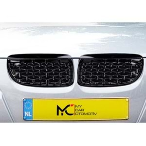 BMW E90 2004+ - Panjur Diamond Stil, Piano Black Çerçeve Krom ABS Set