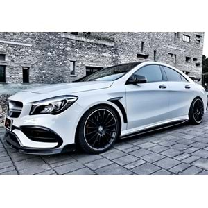 M. Benz C117 2013+ - Ön Lip Flaplı Brabus Stil 3 Parça, Piano Black ABS