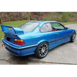 BMW E36 1990+ - Spoiler M3 GT V2B Stil Bagaj Üzeri 4 Parça, Piano Black ABS