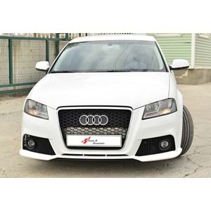 Audi A3 8P 2008+ - Panjur RS3 Stil, Krm. Çerçeve/Piano Black Izgara, ABS