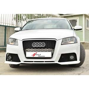 Audi A3 8P 2008+ - Panjur RS3 Stil, Krm. Çerçeve/Piano Black Izgara, ABS