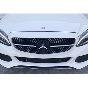 M. Benz W205 2015+ - Panjur Diamond Stil, Piano Black Üst Şerit Krm. İç Yüzey ABS