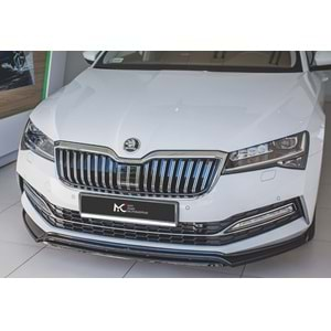 Skoda Superb Mk3 FL 2019+ - Ön Lip Max A Plus+ V3 Stil, Piano Black Vkm.