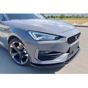 Seat Cupra Leon Mk1 2020+ - Tampon Lipi/Ön A Plus+ Cupra V1 Style, Piano Black Parlak Ürün Yüzeyi Vkm.